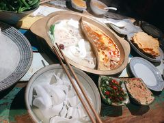 -房子红了鱼豆花重庆老火锅(广厦学院店)