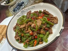 -湖南人家湘菜馆(镇江路店)