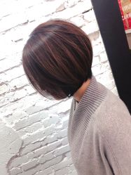 -Hair Co.一间沙龙
