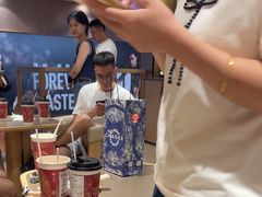 -霸王茶姬(上海恒基名人店)