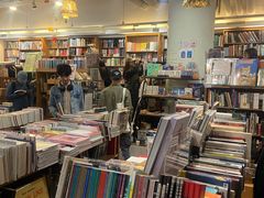 -百老汇电影中心(油麻地店)