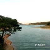 打卡最美水库！空气好，里面没有车辆，都是只能是徒步进