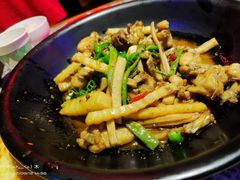 -蛙来哒(湖州东吴银泰百货店)