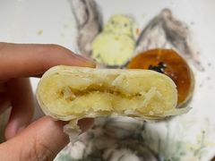 榴莲饼-泸溪河桃酥(壹方城店)