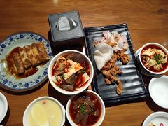 -炉小二铜锅牛蛙•川湘菜(三里屯店)