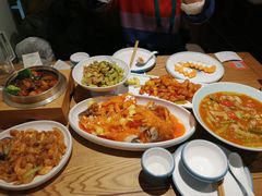大菠萝鱼-小镇大厨新概念复合中餐厅(万达广场大连高新店)