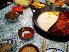 -鸿姐老火锅(花园路店)