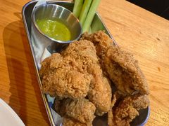 -鲨鱼美式餐厅酒吧Sharky