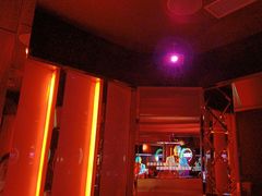 -温莎KTV(珠江路店)