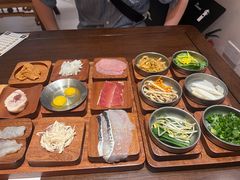 -银米·云南传统过桥米线(双廊黑金冠店)