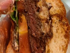 鹅肝牛肉汉堡-Cooking Man(中懋天地店)