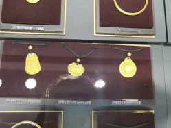 -周大福CHOW TAI FOOK(南翔老街店)