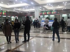 -房地产交易中心-停车场