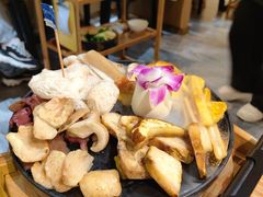 -一朵菌·野生菌探索家火锅(南亚店)