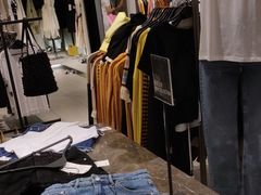 -ZARA(凯德乐峰广场店)