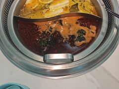 -季季红火锅(柳州城中万达二店)