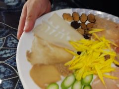 -桥香园过桥米线(国贸店)