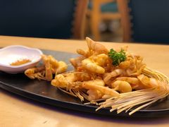 金牌脆皮虾-品海楼·大连海胆锅贴馆(东港店)
