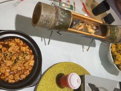 -刘姐啤酒鱼民族演艺餐厅(西街总店)