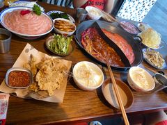 -萍姐火锅·公路夜市(武汉首店)