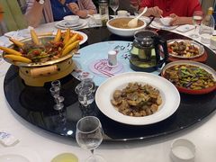 -香山湖家家宴(中山陵店)