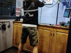 -都市枪神实弹射击俱乐部