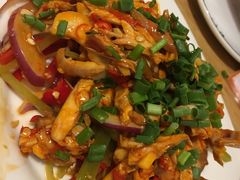 -兔行天下-鸿鹤鲜锅兔(中海国际店)