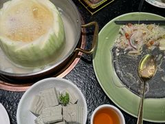 -得意咚瓜·顺德鱼生·冬瓜火锅(深圳首店)