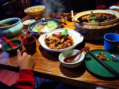 -吃饭皇帝大土家民族菜(正大广场店)