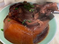 肉汁萝卜-弄堂里(西溪龙湖天街店)