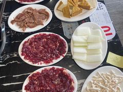 -一鼎牛鲜活牛肉城(晋江海峡国际食品城店)