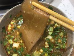 -肖肖酸萝卜鱼火锅(总店)