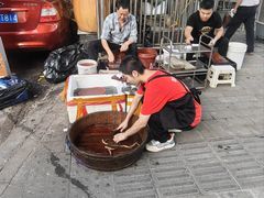 -铜元老码头鳝鱼火锅