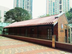 -香港大学