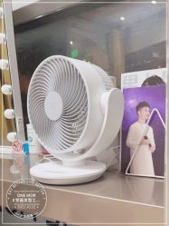 -变画·发型STUDIO