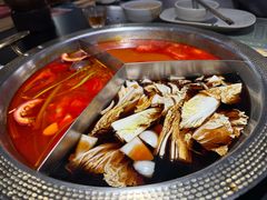 -廖掌柜·重庆鲜货火锅(上海首店)