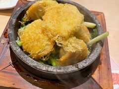 港式石锅蟹粉小笼包-避风塘(宝山万达店)