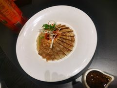 -艳阳天民俗村(公园路店)