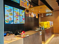 -麦当劳(南京路2店)