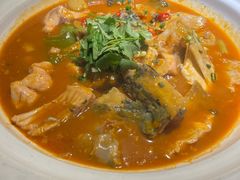 -魏铭鱼头捞饭(晋阳路店)