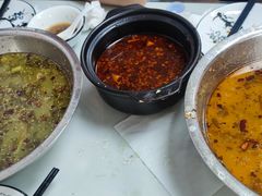 -黑皮酸菜鱼(三山街店)