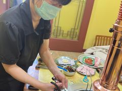 -牛信亭韩国料理·炭火烤肉(紫藤路店)