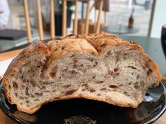 亚麻籽蔓越莓面包-Ole 面包房(华润万象城店)