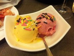 冰淇淋-松子料理(白家庄店)