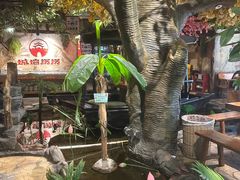 -城墙拐拐火锅(三峡广场黑金冠店)