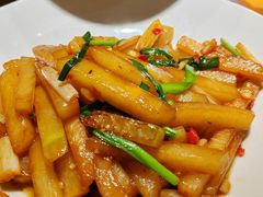 酸冬瓜炒藕尖-吃饭皇帝大(合生汇店)