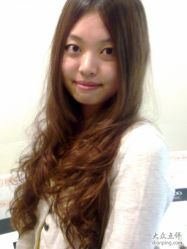 长长的美丽秀发-美秀造型