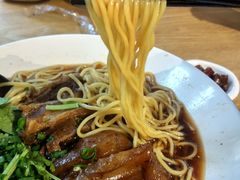 招牌红烧半筋半肉面-厝内小眷村(天河南一路店)