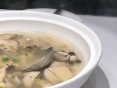 -毛家饭店·30年融合新湘菜(汉峪金谷店)