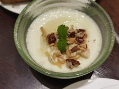 -上海衡山路十二号华邑酒店